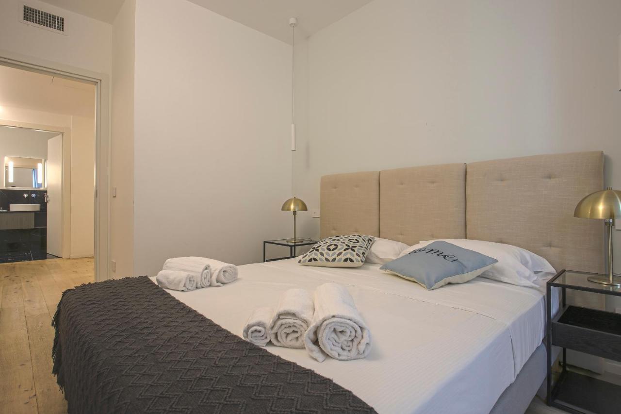 Milan Chic Luxury Apartments-Hosted By Sweetstay Eksteriør bilde